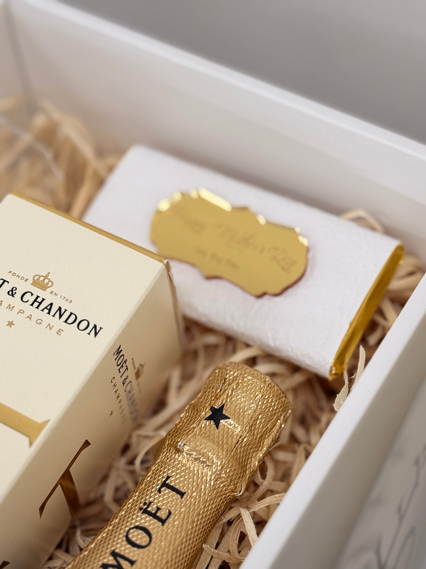 Mother’s Day Mini Moët Gift Set